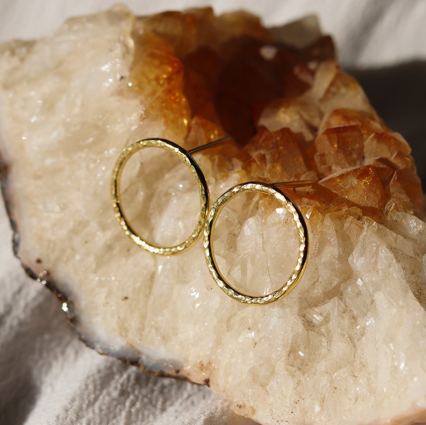 One Earrings