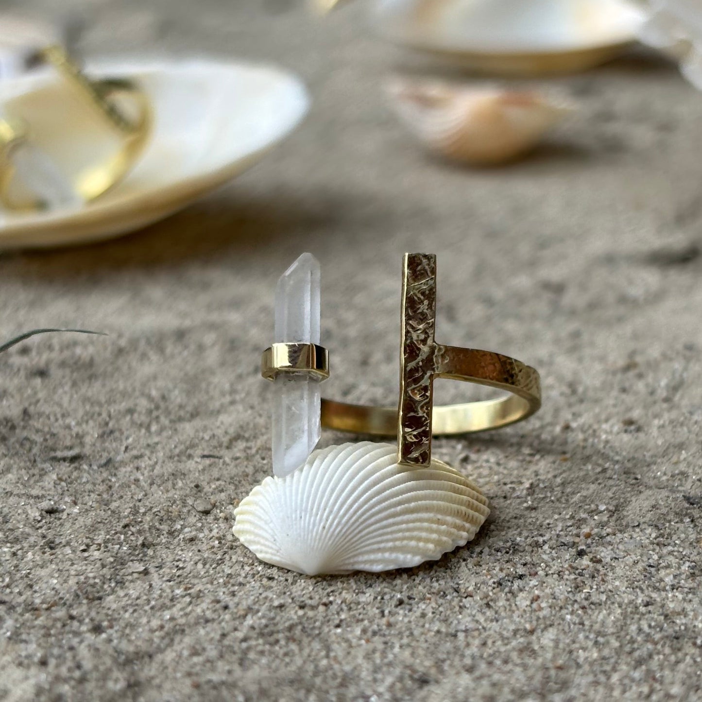 Citlali Opened Ring with Raw Clear Quartz