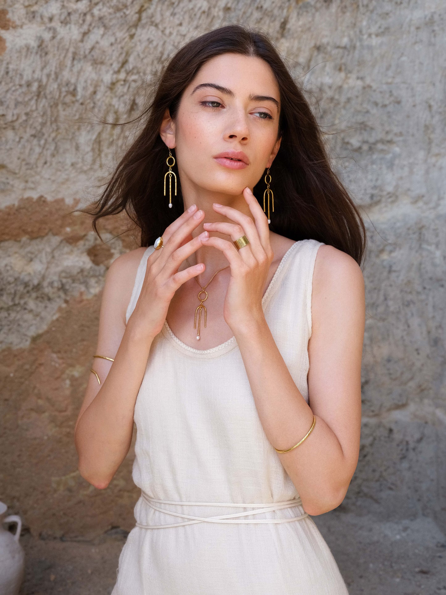 Inara Earrings with Pearl