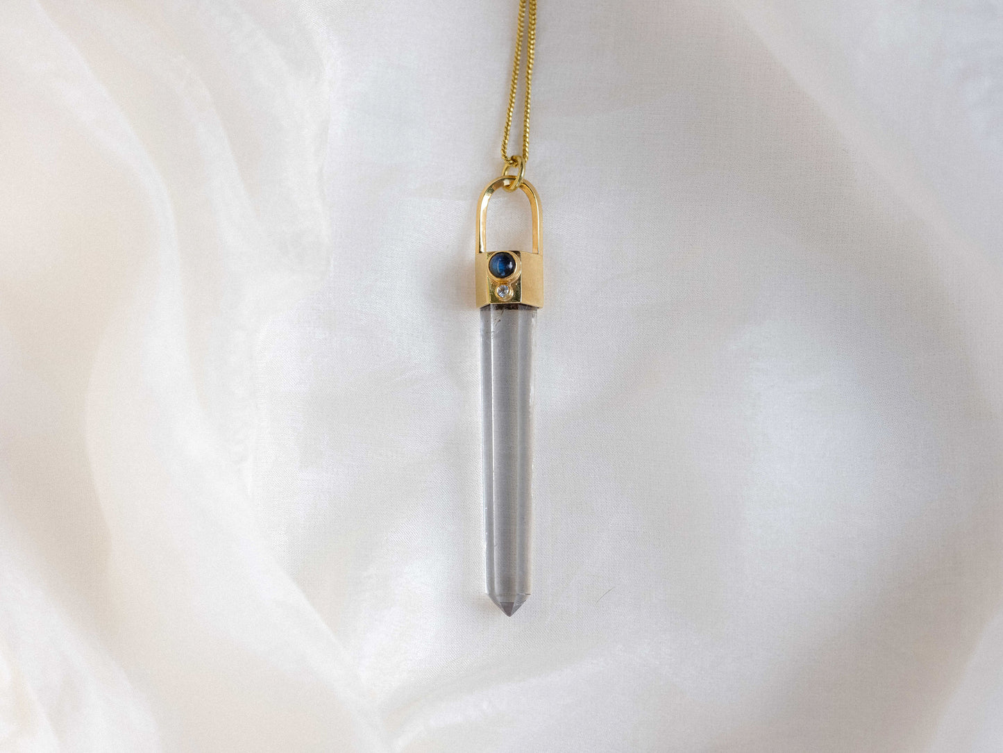 Damsha Necklace with Clear Quartz, Labradorite and Sapphire