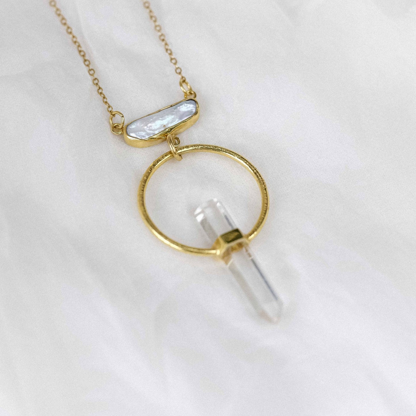 Citlali Necklace with Clear Quartz and Pearl