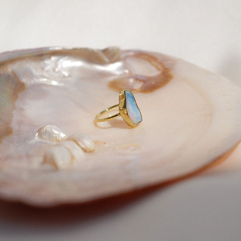 Lunafea Ring with Raw Opal