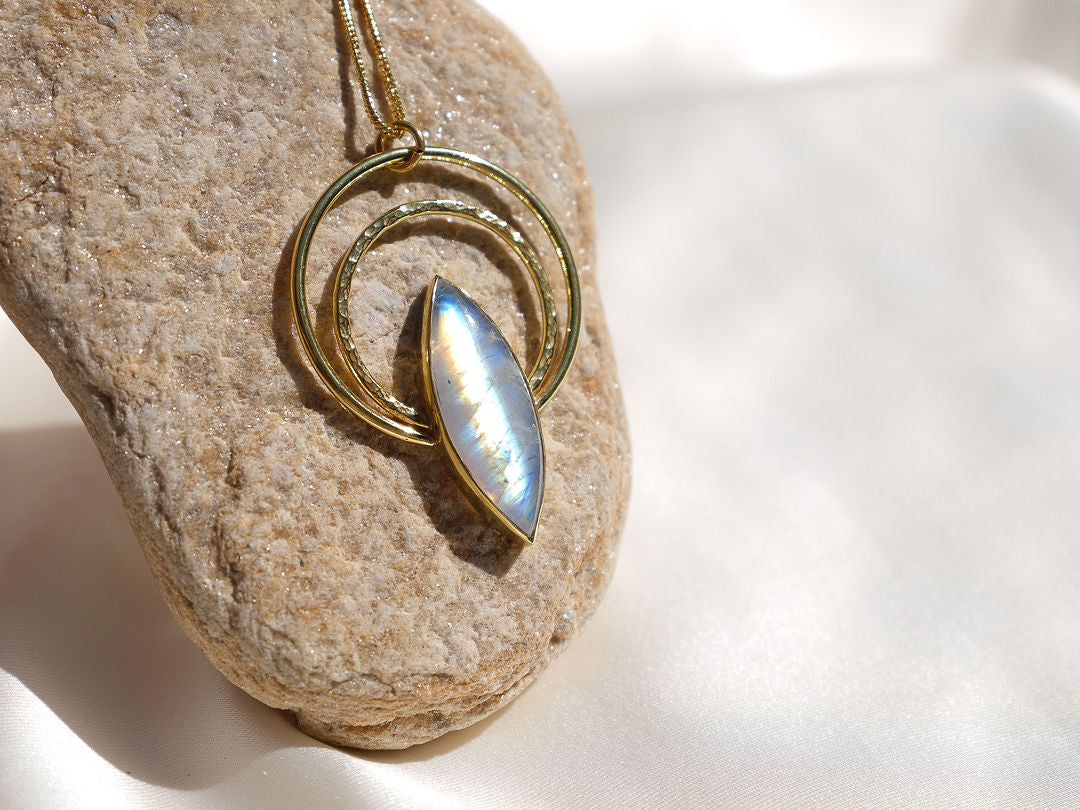 Mara Necklace with Moonstone