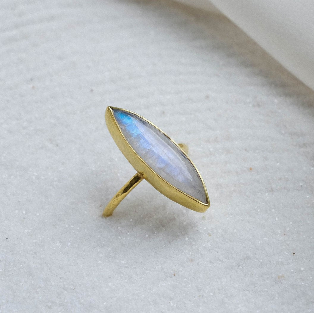 Ring with Moonstone