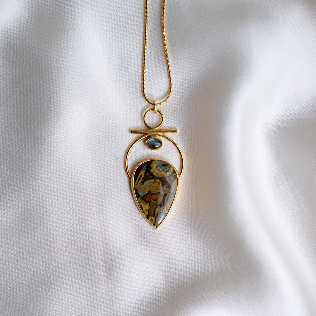 Alora Necklace with Jasper and Labradorite