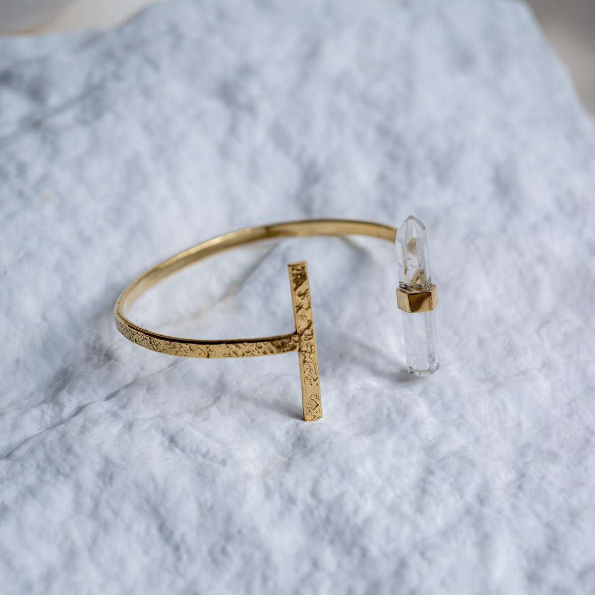 Citlali Opened Cuff with Clear Quartz