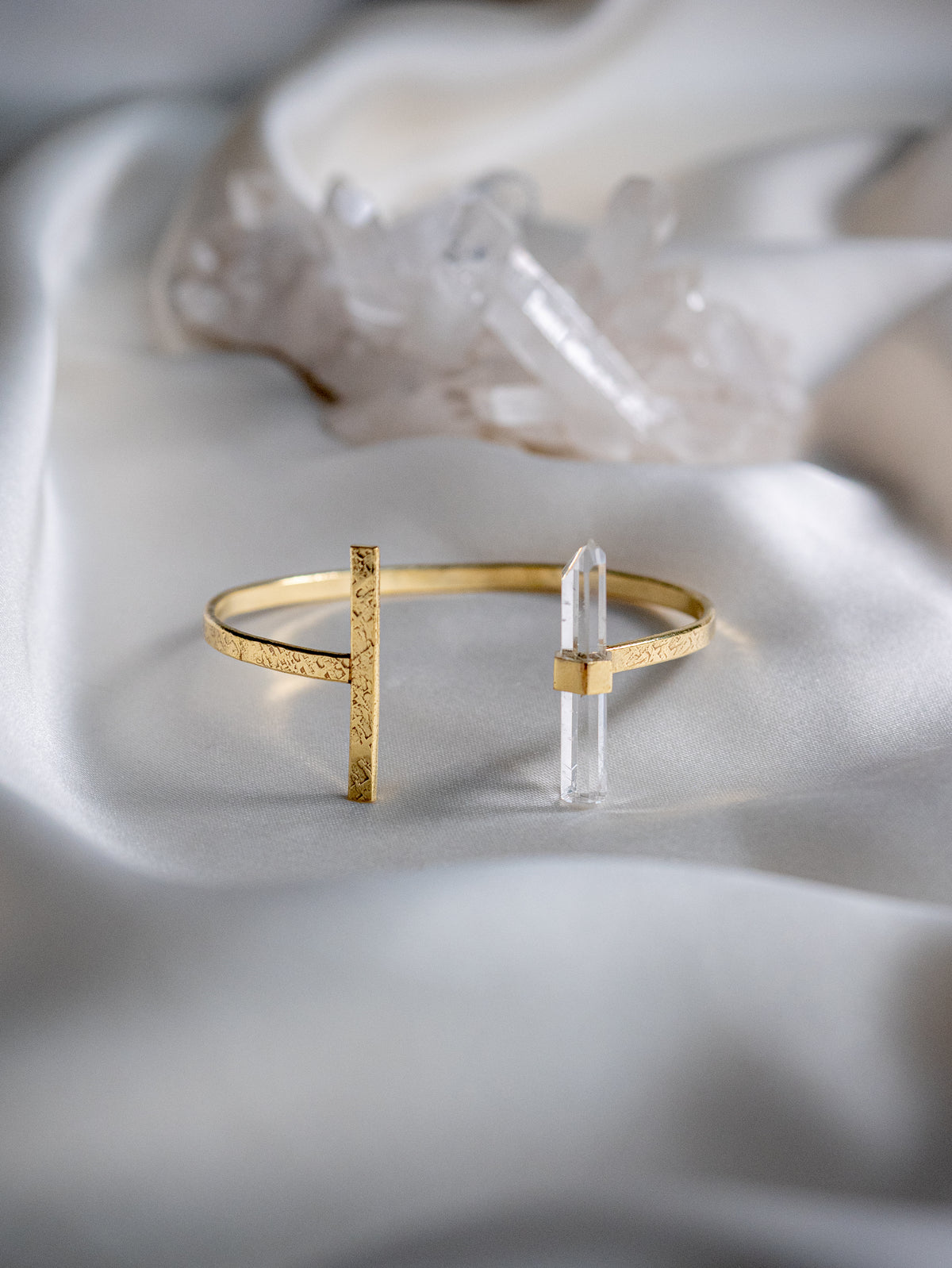 Citlali Opened Cuff with Clear Quartz
