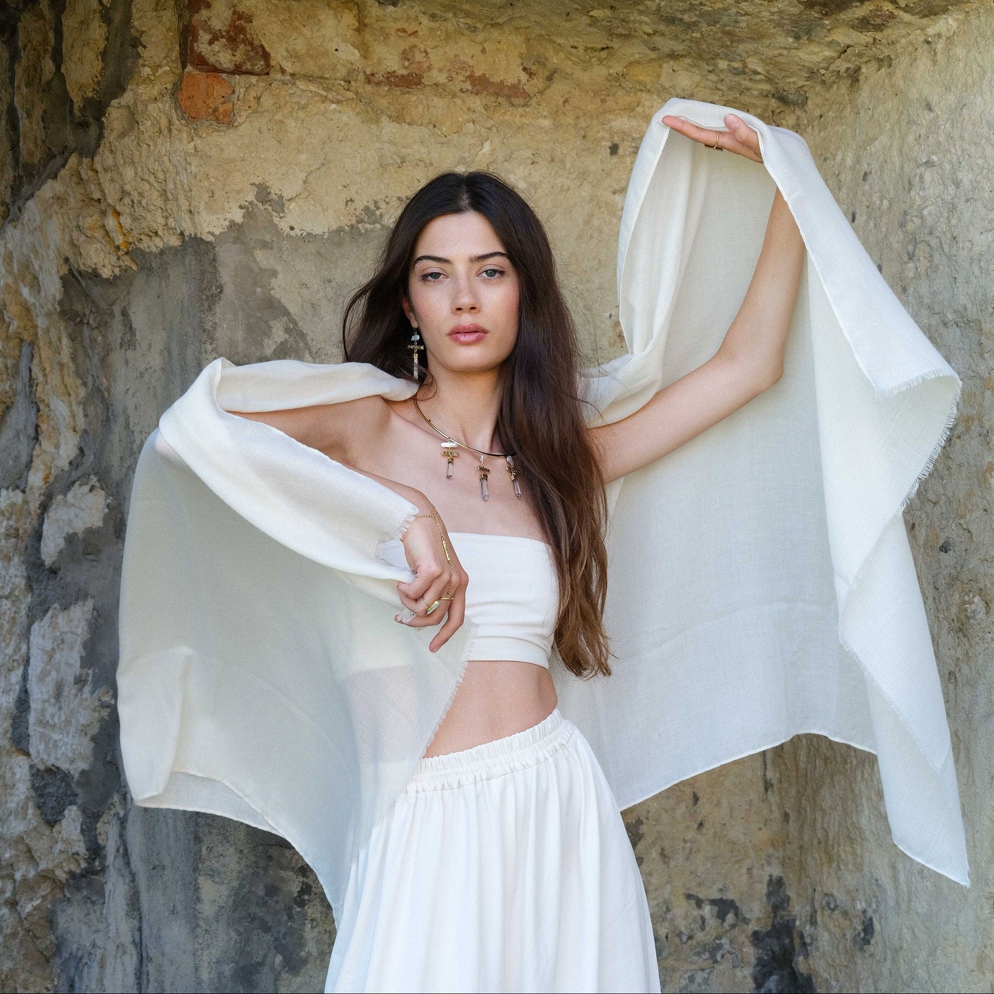 Collar Necklace with Clear Quartz and Pearl
