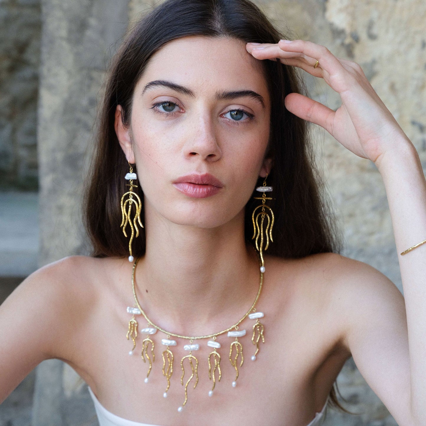 Jata Earrings with Pearl