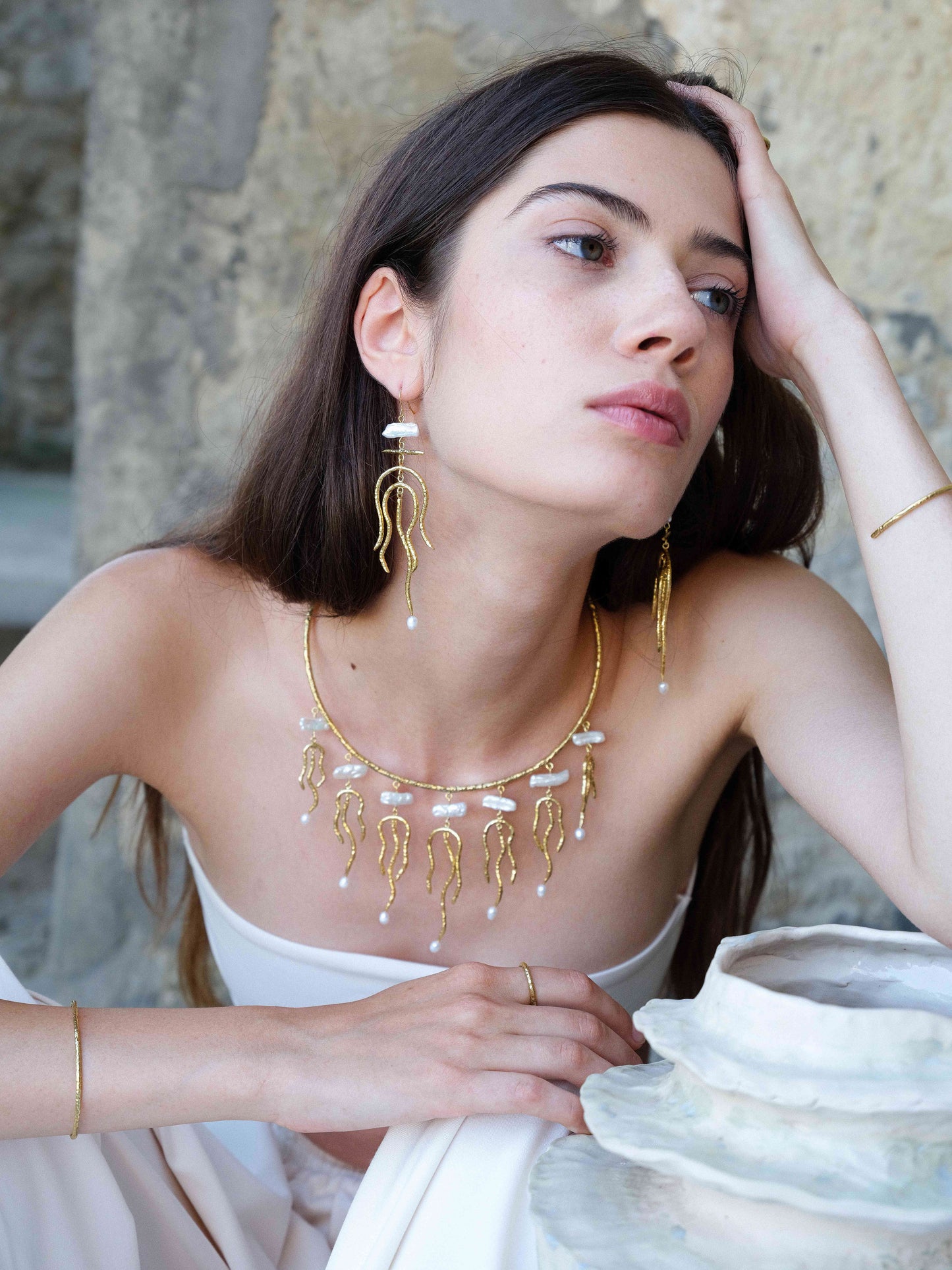 Jata Collar Necklace with Pearl