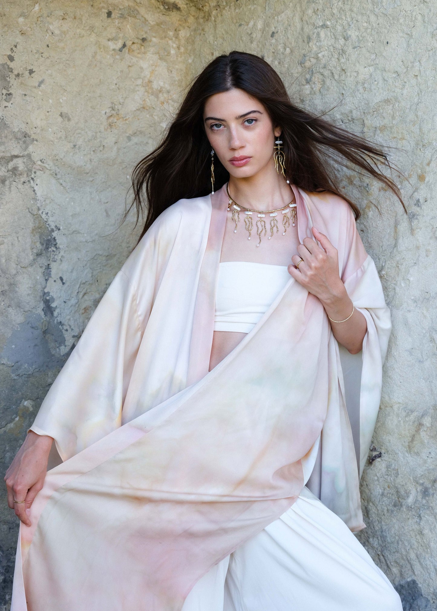 Jata Collar Necklace with Pearl