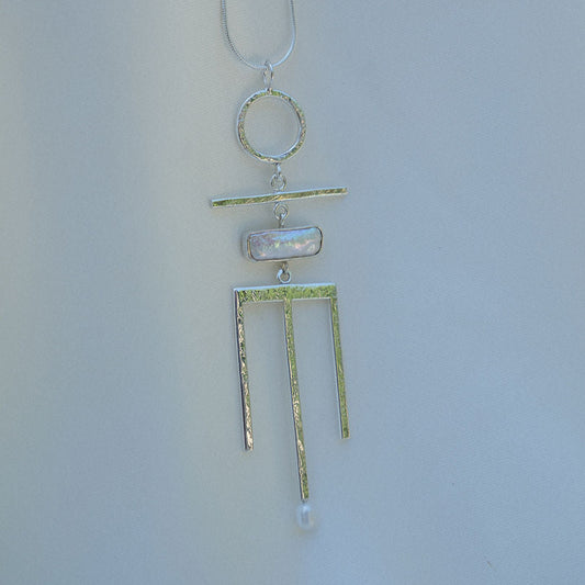 Hetaira Necklace with Pearl