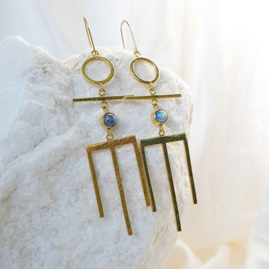 Hetaira Earrings with Rainbow Moonstone