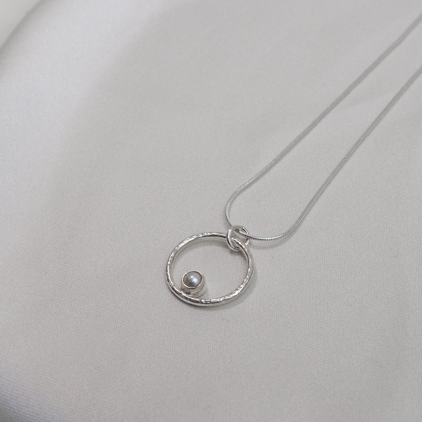 Lunafea Nyaklánc Igazgyönggyel