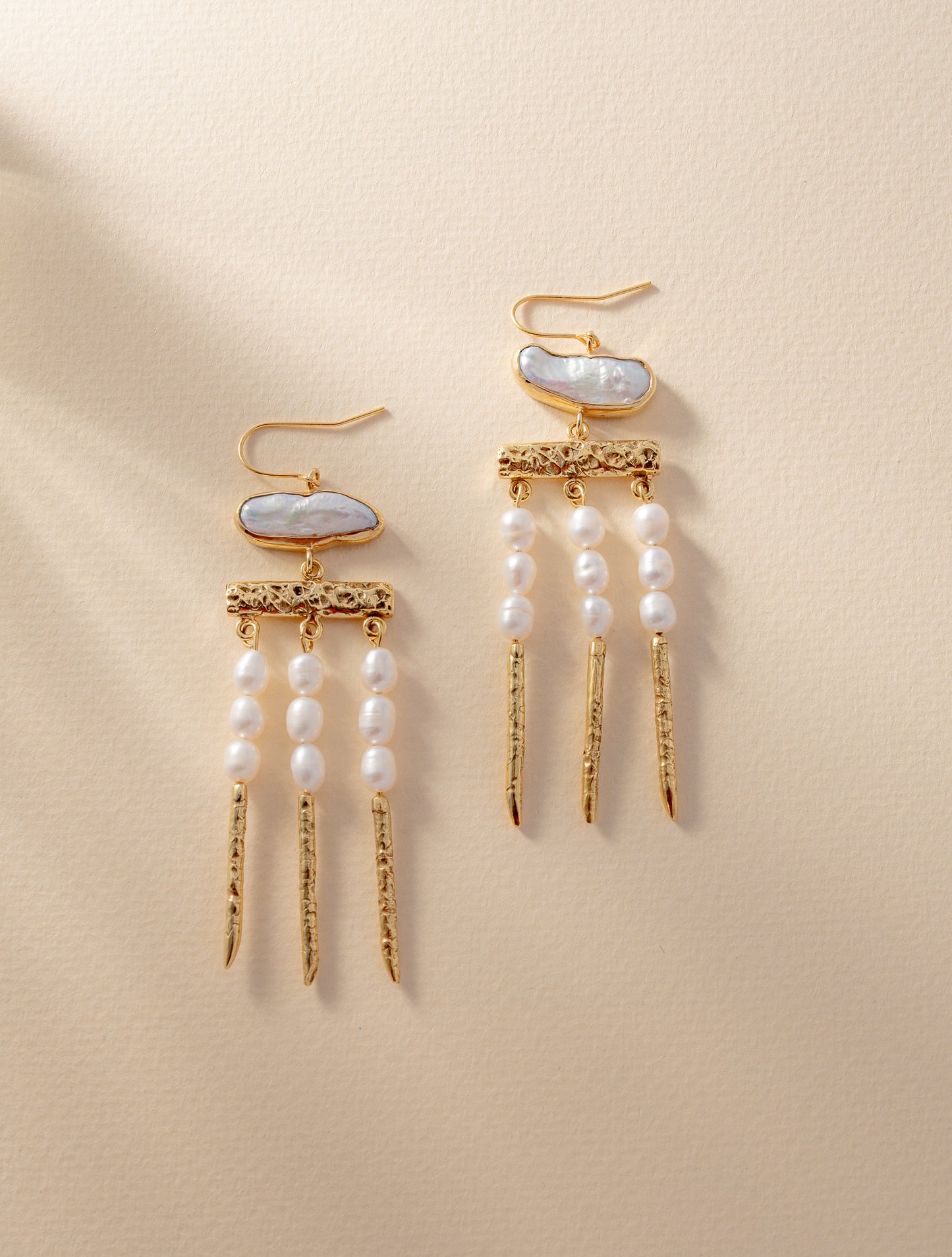 Marilys Earrings with Pearl