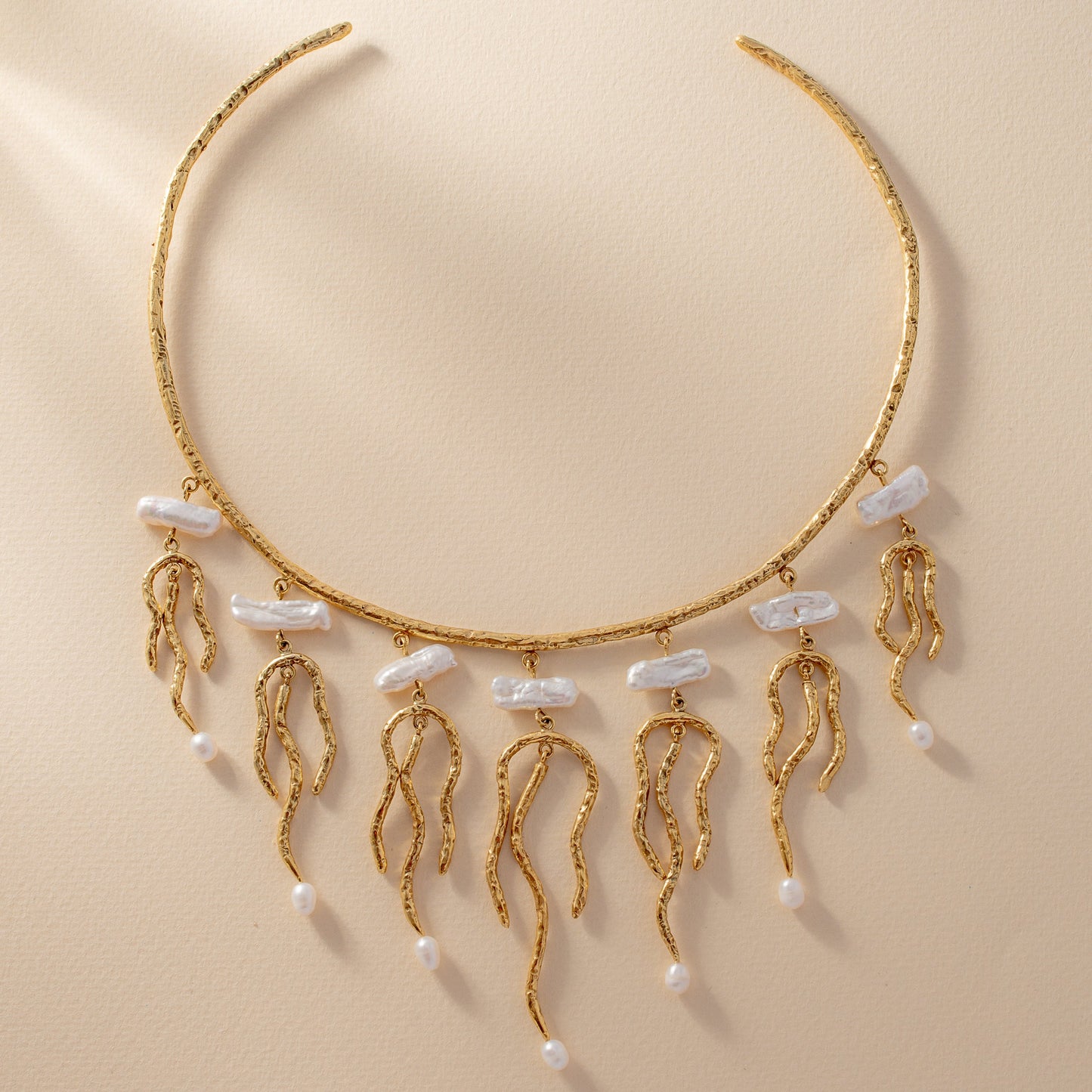 Jata Collar Necklace with Pearl