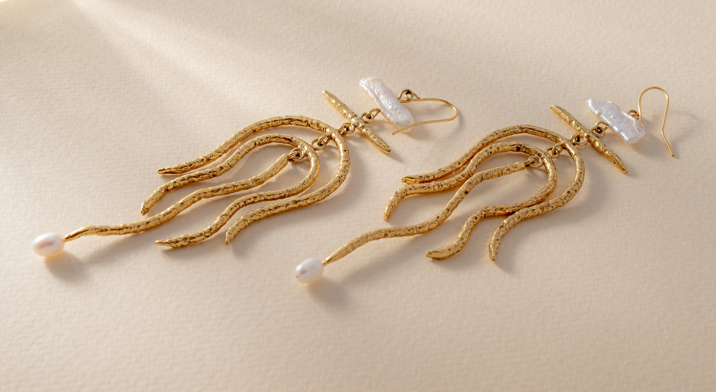 Jata Earrings with Pearl