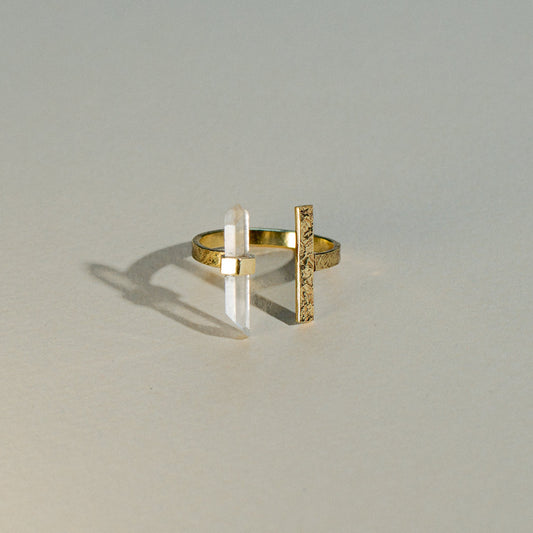 Citlali Opened Ring with Raw Clear Quartz