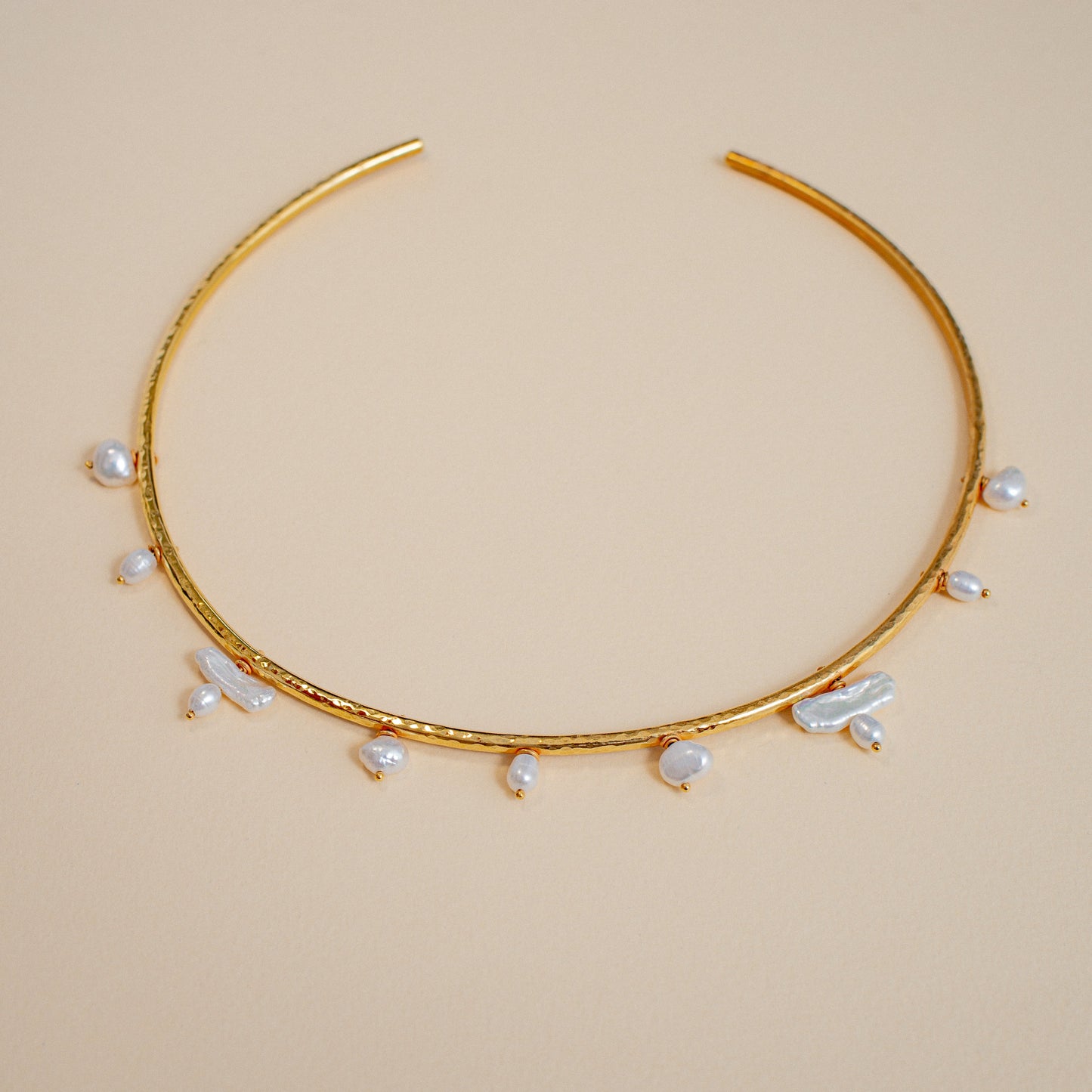 Ajja Textured Neck Cuff with Pearl