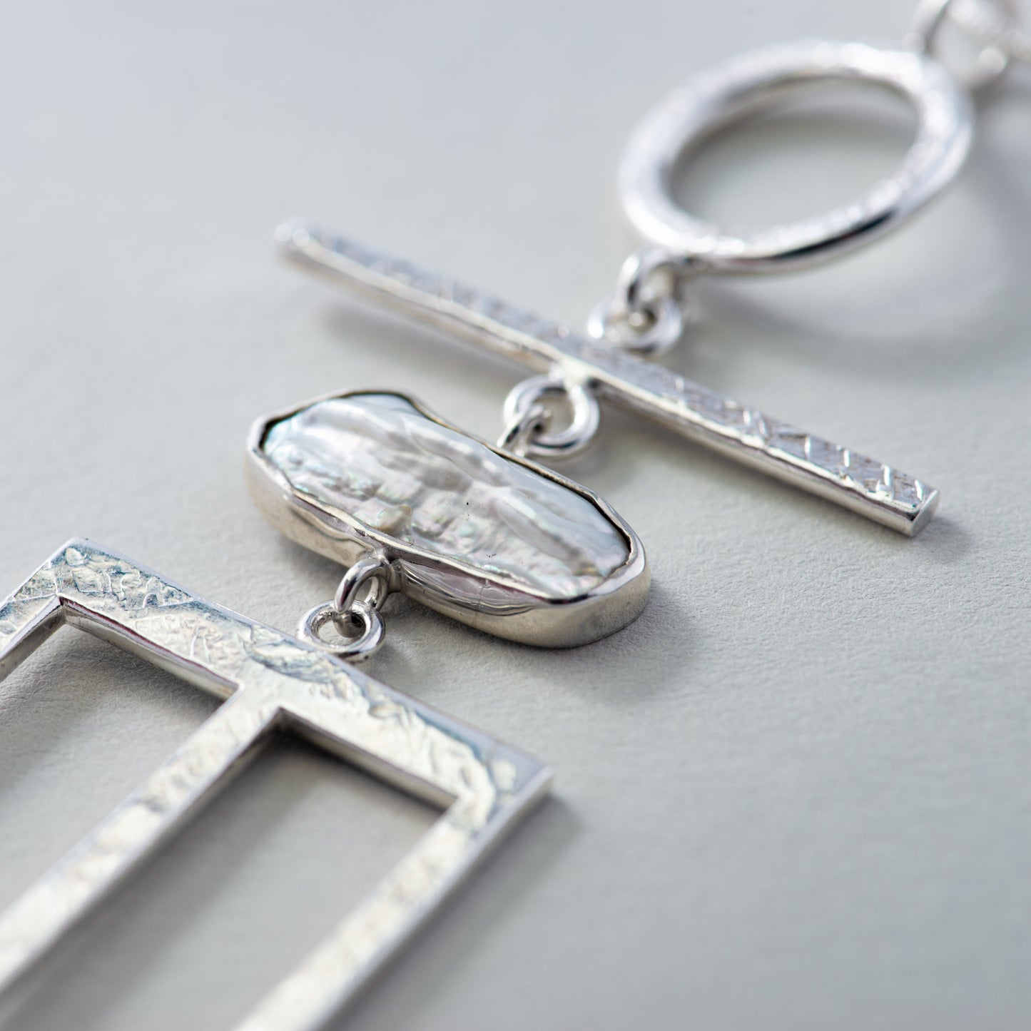 Hetaira Nyaklánc Igazgyönggyel