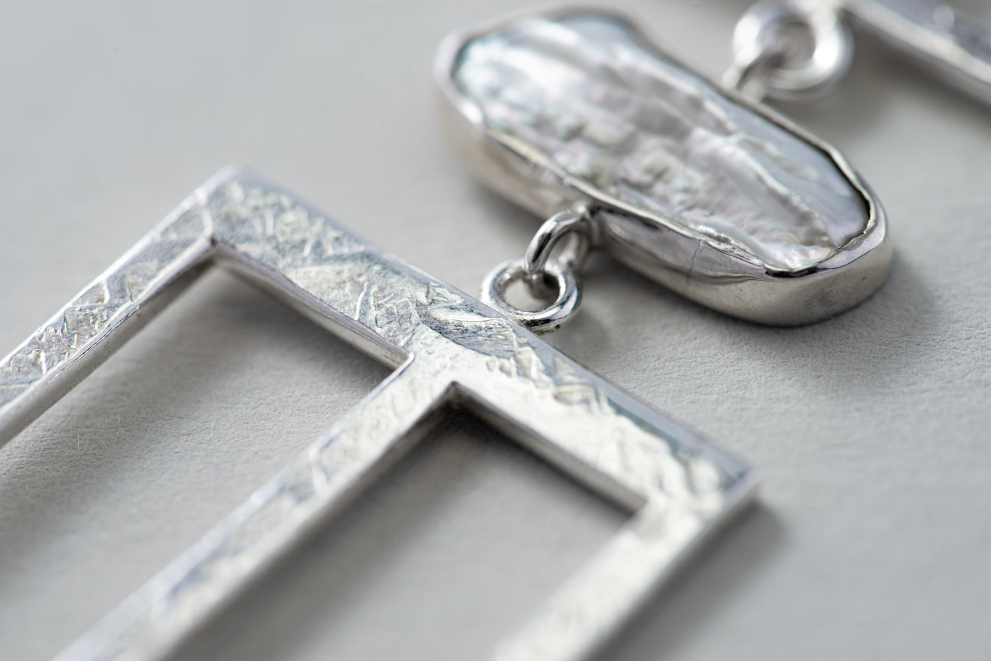 Hetaira Nyaklánc Igazgyönggyel