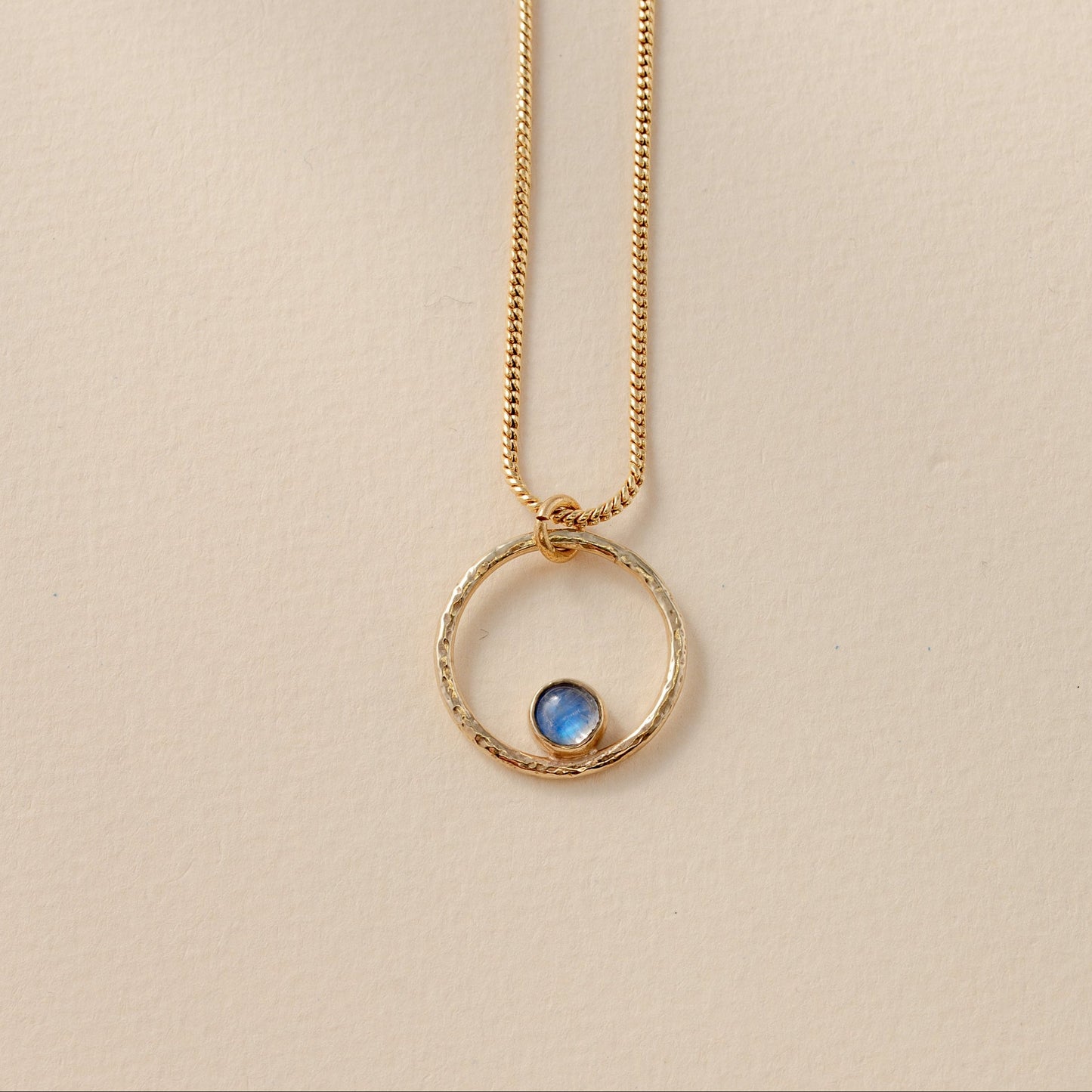 Lunafea Nyaklánc Szivárvány Holdkővel